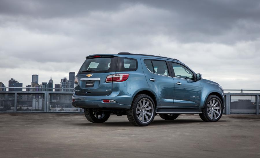  Chevrolet TrailBlazer Premier Concept 2016 года  (фото 10 из 29)